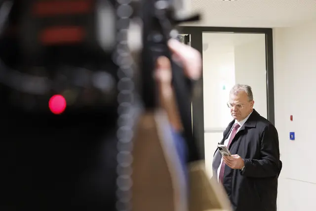 Fixiert: Der Spionageprozess gegen den früheren Verfassungsschützer Egisto Ott startet am 22. Jänner des kommenden Jahres. | Foto: APA-Images / APA / TOBIAS STEINMAURER