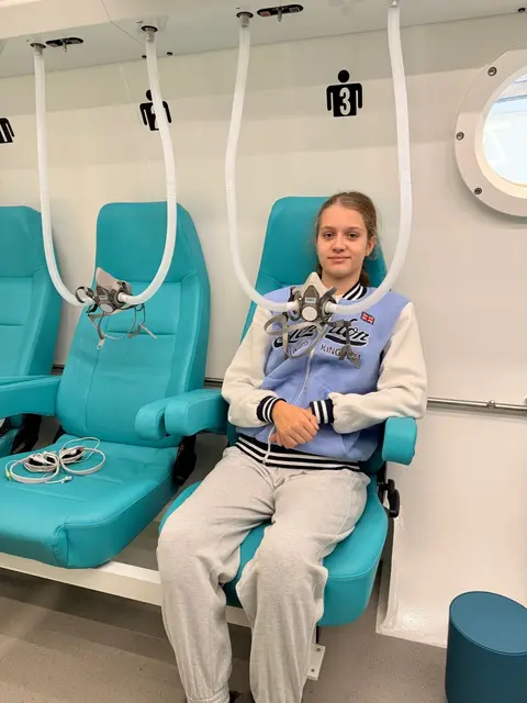 Die 13-jährige Emilia Reichl kämpft für ihre Gesundheit. | Foto: Reichl