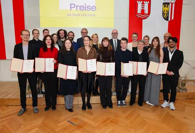 Acht Persönlichkeiten und ein Collectiv erhielten dieses Jahr den Kunstförderpreis der Stadt Linz. | Foto: Stadt Linz