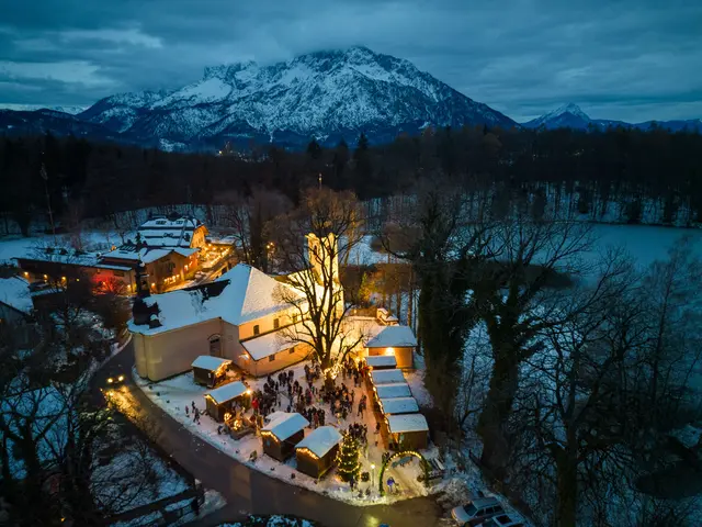 In Puch bei Salzburg entfaltet die Adventzeit ihren besonderen Charme durch eine Fülle an festlichen Veranstaltungen und gelebten Traditionen. | Foto: Tourismusverband Puch