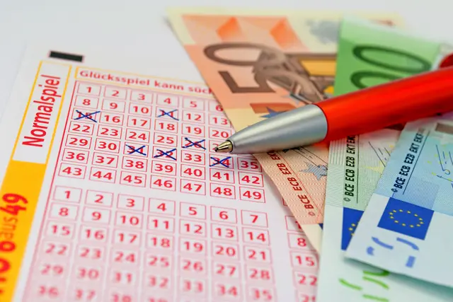 Es gab einen Solo Fünfer mit Zusatzzahl in Kärnten, der sich auf einem Lotto Normalschein im dritten von sechs abgegebenen Tipps befand (Symbolfoto) | Foto: stock.adobe.com/at/M. Schuppich