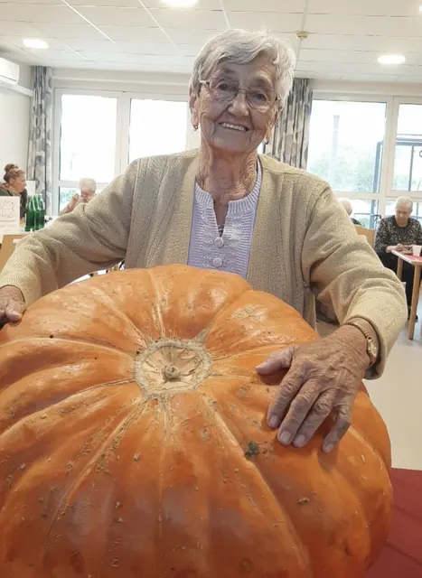 Ein 171 Kilogramm schwerer Kürbis konnte bestaunt werden. | Foto: Samariterbund Burgenland