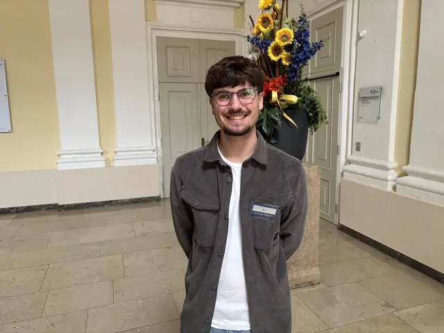 Ben Lamers aus Deutschland studiert Philosophie, Politik und Ökonomie in Salzburg. | Foto: Julia Hettegger