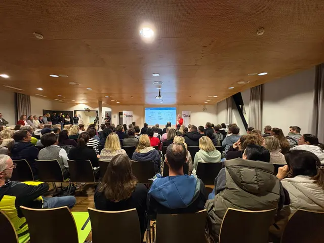 120 interessierte Eltern besuchten die Informationsveranstaltung. | Foto: VS Saalfelden 2