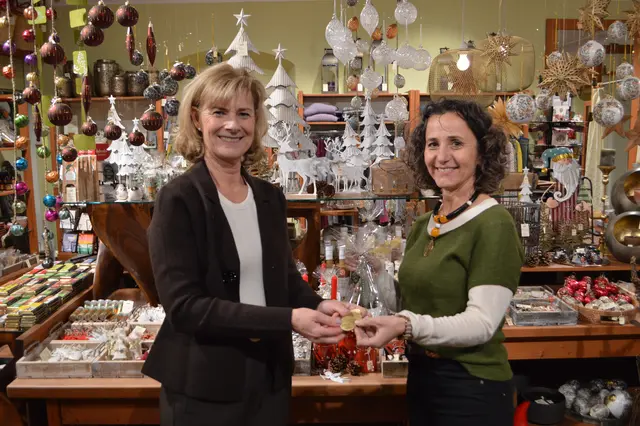 WKO-Obfrau Doris Staudinger (li.) und Martina Holzmühler (Palette Kirchdorf) | Foto: WKO Kirchdorf