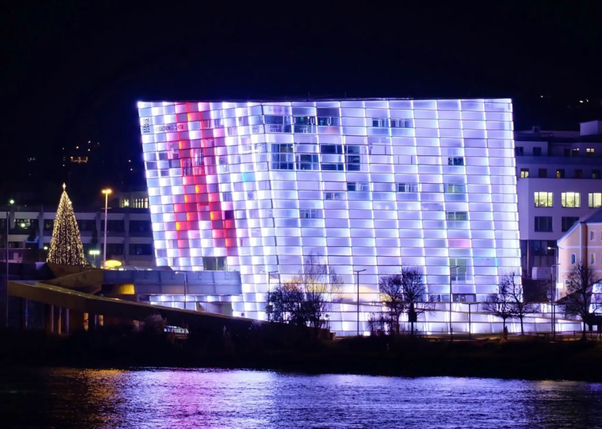 World AIDS Day 2025: Free testing and events by AIDS Help Upper Austria - ...