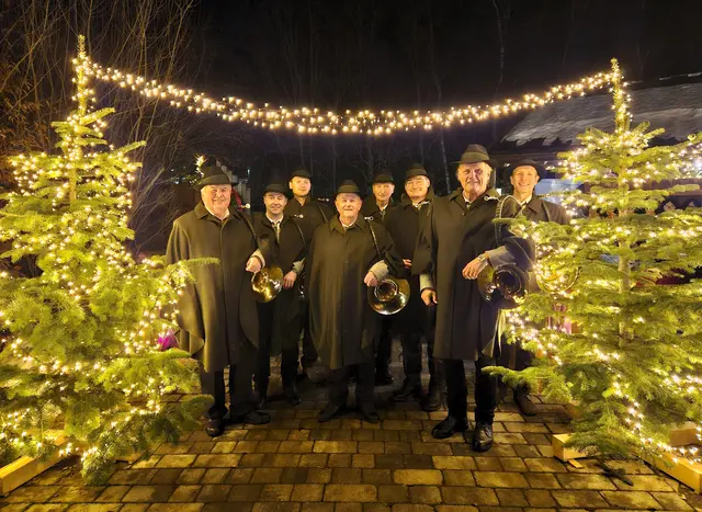 Die "Sankt Florianer Jagdhornbläser" freuen sich auf ihren Auftritt beim  "Stötthamer Advent" am Sonntag, dem 14. Dezember ab 17 Uhr.   | Foto: www.wendling.cc
