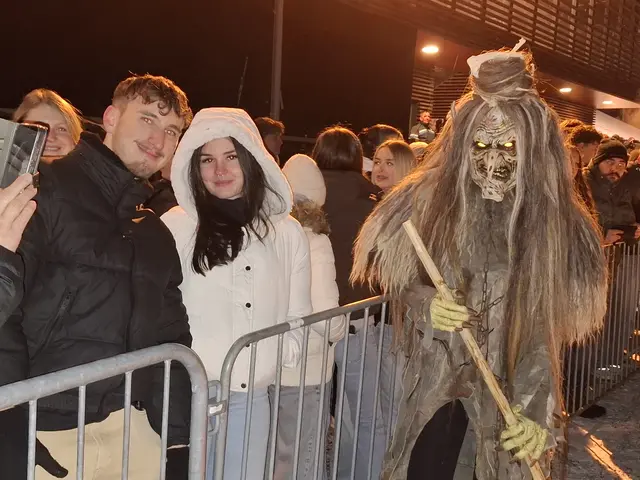 Ein heißer Abend mit den Burg Dämonen aus Windhaag bei Perg und den Oast Teifin aus Perg-Pregarten begeisterte Besucher-Massen aus dem ganzen Bezirk im Sportzentrum Pabneukirchen.  | Foto: Zinterhof