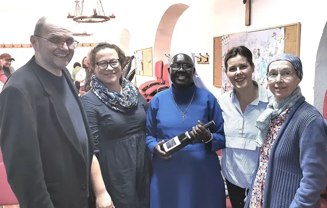 Zellerndorfer Wein wird auch in Kenia gerne getrunken. | Foto: Josef Messirek