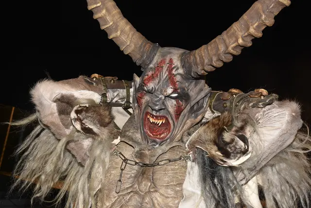 Ein heißer Abend mit den Burg Dämonen aus Windhaag bei Perg und den Oast Teifin aus Perg-Pregarten begeisterte Besucher-Massen aus dem ganzen Bezirk im Sportzentrum Pabneukirchen.  | Foto: Zinterhof