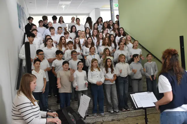Von Musik bis Technik: Tag der offenen Tür in der Mittelschule Rosenstal.  | Foto: Stefan Schneider