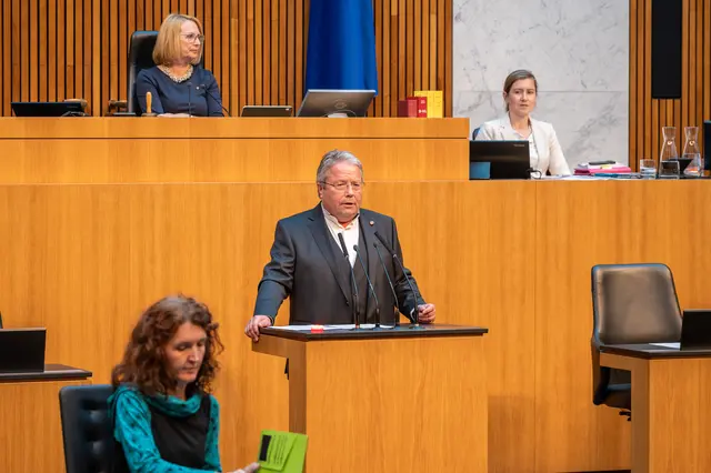 NR Franz Hörl im Parlament | Foto: Parlamentsdirektion/​Michael Buchner