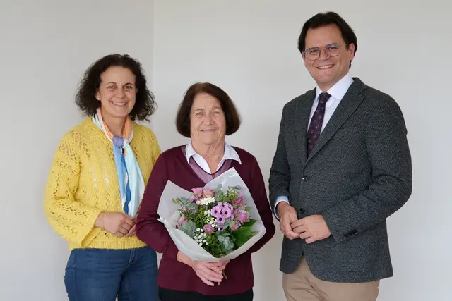 GGR Maria Burchhart, Gertrude Wimmer, Bgm. Bernhard Heinl | Foto: Marktgemeinde Michelhausen