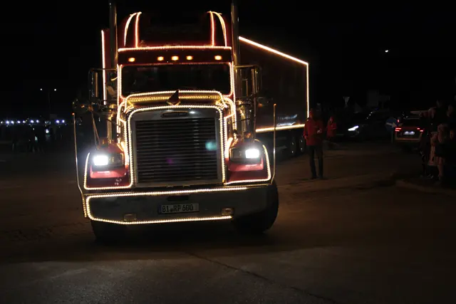 Ein toller Moment war es, als der Truck einfuhr. | Foto: Walter Kellner