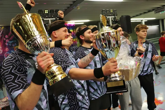 Die Bad Company mit Marcel, Markus, Elias, Raphael, Nico, Elvis, Usman und Sasko gewann das Dodgeballturnier in Kalsdorf. | Foto: Edith Ertl