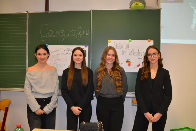 Im Geografieraum lud ein Städte-Quiz die Besucherinnen und Besucher zum Mitmachen ein. | Foto: Rosenberger Victoria