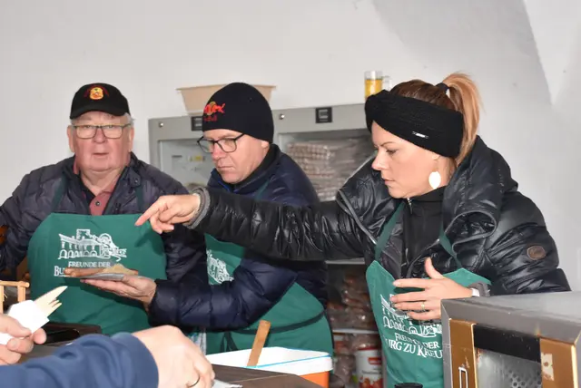 Adventausstellung Burg Kreuzen, 22. und 23. November 2025.  | Foto: Zinterhof