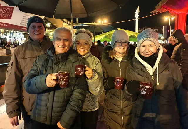 Hans Strasser, Petros Bojas, Margit Bojas, Andrea Strasser, Martina Makepeace.  | Foto: Christian Nowotny