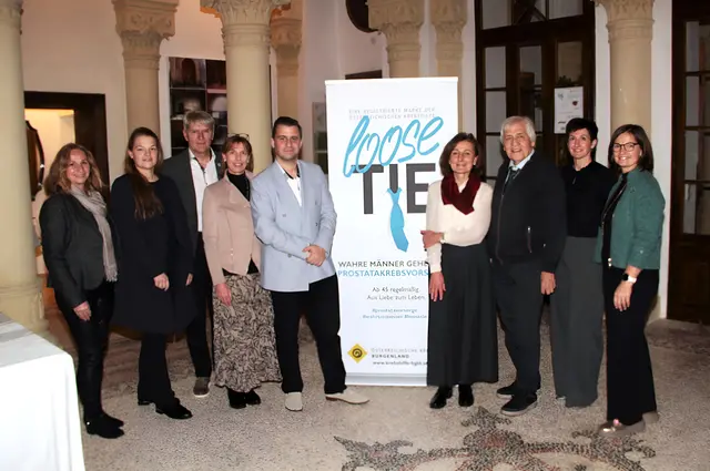 Ein Großteil der Vorstandsmitglieder der "Krebshilfe Burgenland" kam nach Rotenturm um gemeinsam das Benefizkonzert für "Loose Tie" zu genießen. | Foto: Peter Seper