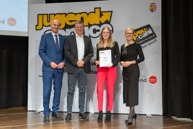 Durch die Umsetzung von Projekten für die Jugendlichen der Gemeinde erhielt Scharten nun die Auszeichnung "Junge Gemeinde". | Foto: Land OÖ