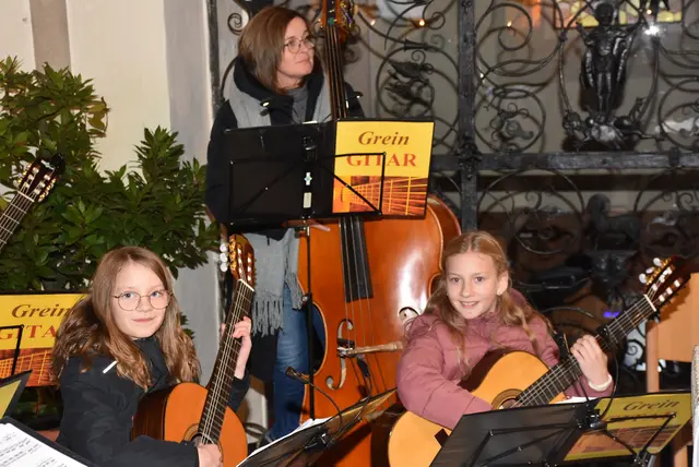 greinGITAR. Adventklänge an der Donau 2025 in der Pfarrkirche Bad Kreuzen.  | Foto: Zinterhof
