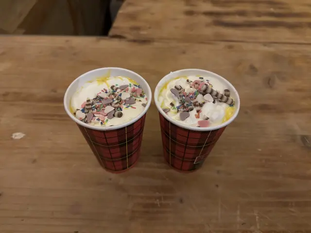 Der berühmte Eggnog: Getränk mit Ei und Milch oder Schlagobers und ein bisserl (viel) Alkohol. | Foto: Trimmel, Zezula