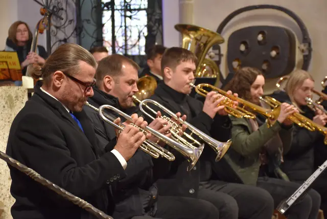 GreinBrass. Adventklänge an der Donau 2025 in der Pfarrkirche Bad Kreuzen.  | Foto: Zinterhof