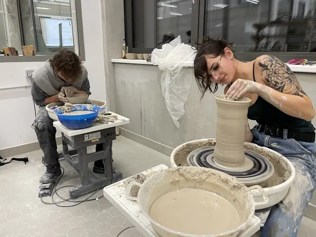 Mit vollster Konzentration schufen die Schülerinnen und Schüler Beeindruckendes! | Foto: Vanessa Wittmann