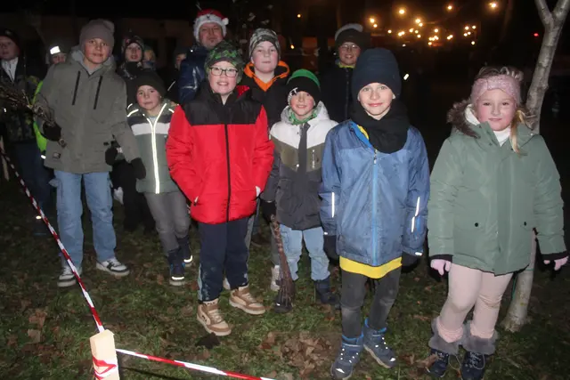 Die Kinder konnte die Teufln fast nicht erwarten. | Foto: arbes