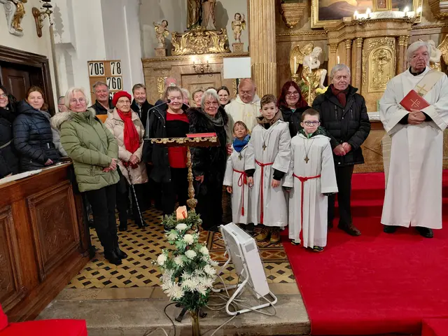 Mit einer Hl. Messe wurde der Jubilar gefeiert. | Foto: Raimund Mold