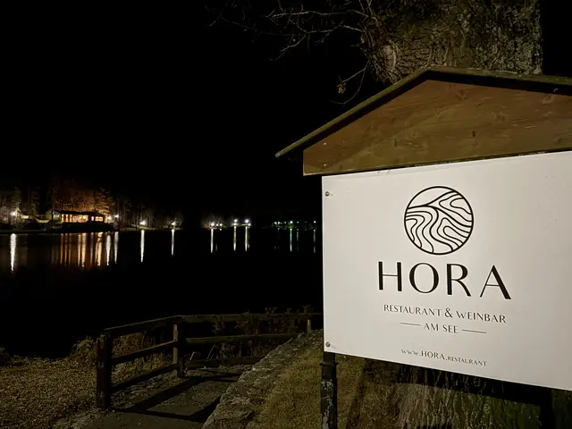 Literatur am See im HORA Allentsteig. | Foto: Bernhard Schabauer
