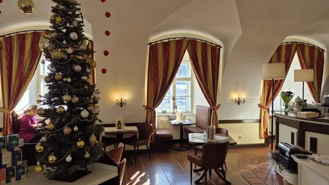 Im Caffè Restaurant