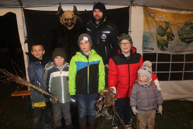 Obmann Wolfgang Horn und sein Team veranstaltete einen Nachmtitag für Kinder. | Foto: arbes