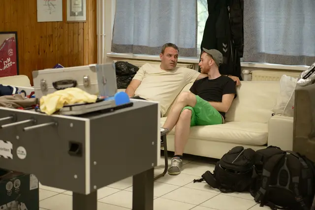 Reisten im Zuge der Recherche miteinander unter anderem nach Nordmazedonien: Ilčo Naumoski und Peter K. Wagner. | Foto: Arno Friebes