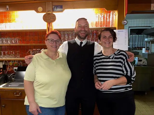 Familie Kappel vom Gasthaus Kappel sorgte für die kulinarische Umsorgung der Besucherinnen und Besucher.  | Foto: Lisa Stöckl
