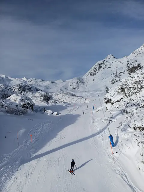 Frisch verschneite Pisten, perfekt präpariert, warteten auf die Südsteirer.