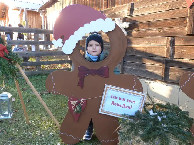 Viele Familien nutzten den Adventzauber, um den flauschigen Vierbeinern ganz nah zu kommen. | Foto: Vanessa Wittmann