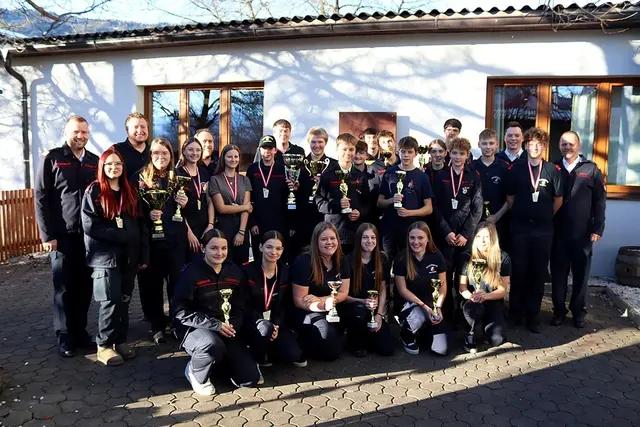 Insgesamt 102 Jungflorianis von 19 Feuerwehren aus dem Bezirk nahmen am 32. Bereichsjugendkegelturnier im Gasthof Altmann teil. | Foto: BFV Leoben/Hubert Demmerer