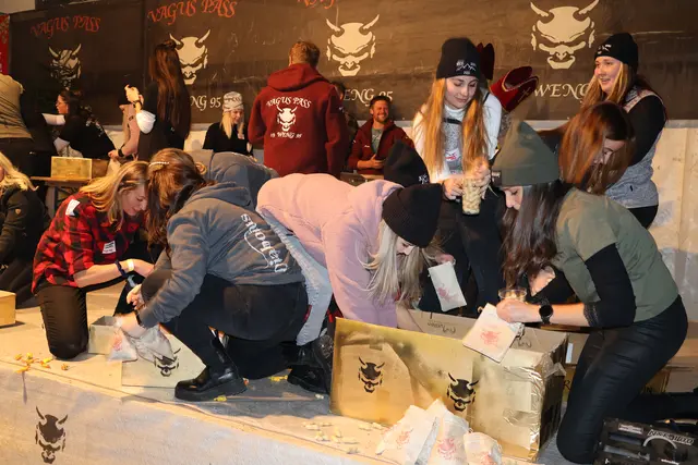 Im ersten Bewerb ging es beim Nikolaussackerl-Füllen heiß her.