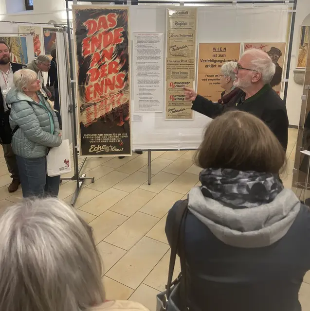 Noch bis Samstag, 29. November, ist die Ausstellung „Österreichs Plakate 1945–1955“ täglich von 14 bis 17 Uhr zu besichtigen.  | Foto: MVL