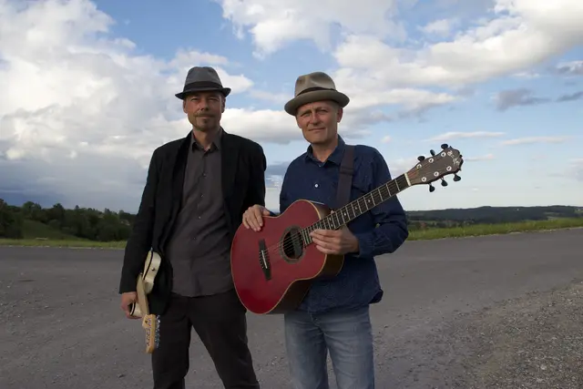 Seit über zwanzig Jahren stehen Klaus Ambrosch (l) und Chuck LeMonds schon gemeinsam auf der Bühne. | Foto: Bianca Scharler