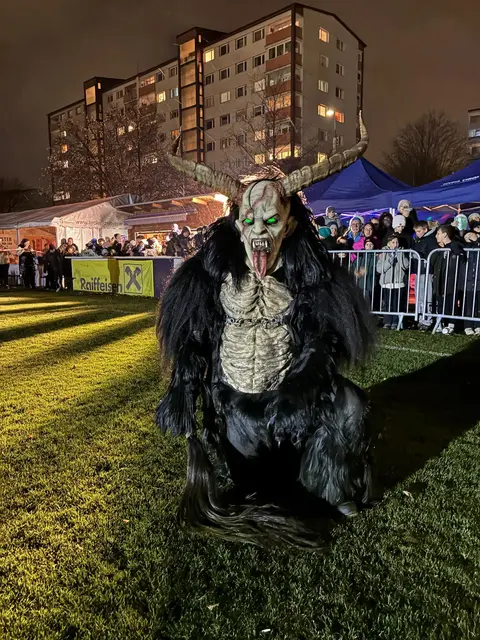 IAC Krampusnacht am ASKÖ Sportplatz | Foto: Gross