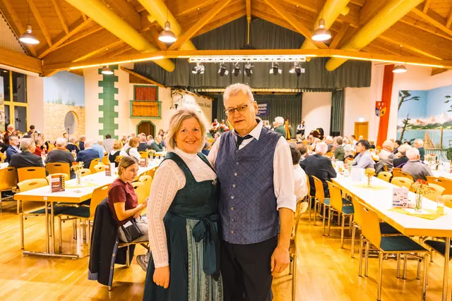 Obmann Wolfgang Zimmermann mit seiner Gattin Edith | Foto: Pernsteiner