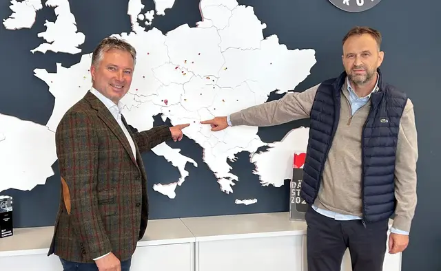  Künftige Partner: Wolfgang Landler und Osman Tukić  | Foto: Hirsch Servo GmbH