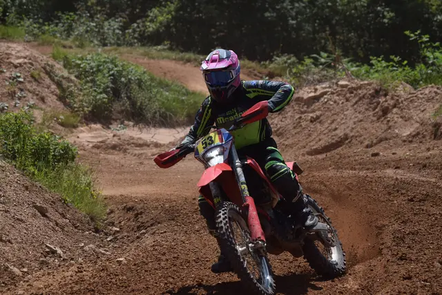 Naomi Waldhauser hat eine tolle Saison hinter sich - Kärnten Cup-Siegerin und Vizemeisterin beim Slovenia Cross Country Cup.  | Foto: Privat