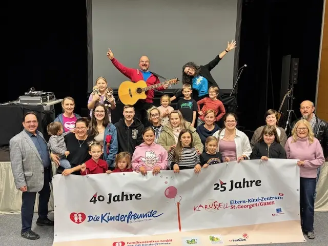 Mit "Bluatschink" kamen engagierte Botschafter für Kinderrechte in den Aktivpark zum Familienkonzert. | Foto: Kinderfreunde St. Georgen