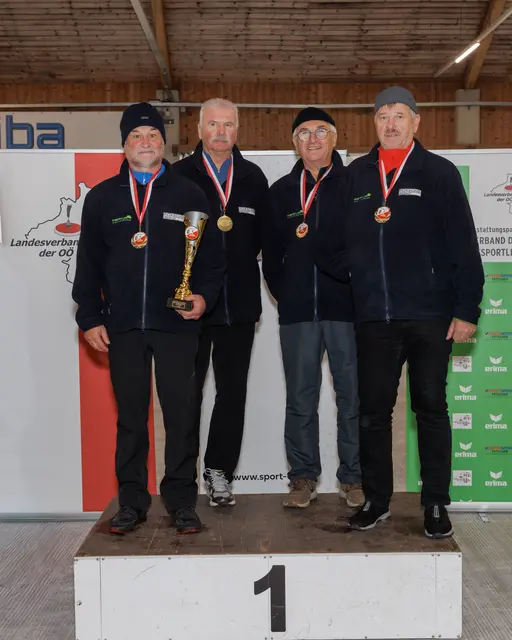 Von links: Günter Traxler, Erwin Reindl, Johann Ratzenböck und Gerhard Jagsch. | Foto: Fritz Sebesta