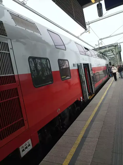 Statt zwei Sperren pro Monat zur Hauptverkehrszeit sind nun nur noch acht Samstage im Jahr von Einschränkungen auf der Nordwestbahn betroffen. | Foto: arbes