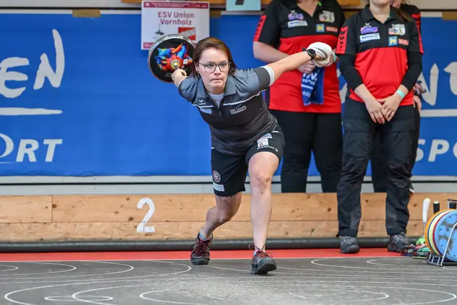 Die Damen aus Vornholz verpassen nur knapp die Tielverteidigung beim Eurocup 2025 und holten die Bronzemedaille | Foto:  Herbert Pendl