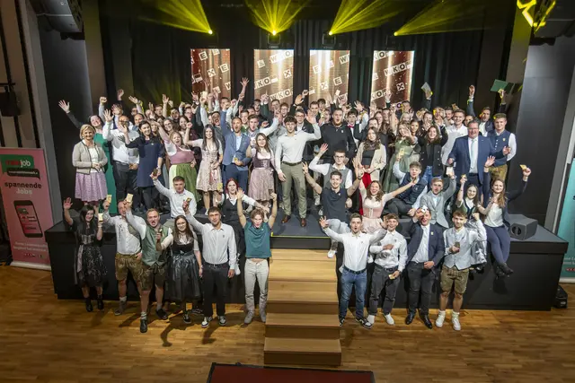 Feierstimmung herrschte auf und abseits der Bühne in der Stadthalle Fürstenfeld, bei all den frisch gebackenen und ausgezeichneten "Stars of Styria" aus dem Bezirk Hartberg-Fürstenfeld. | Foto: Foto Fischer